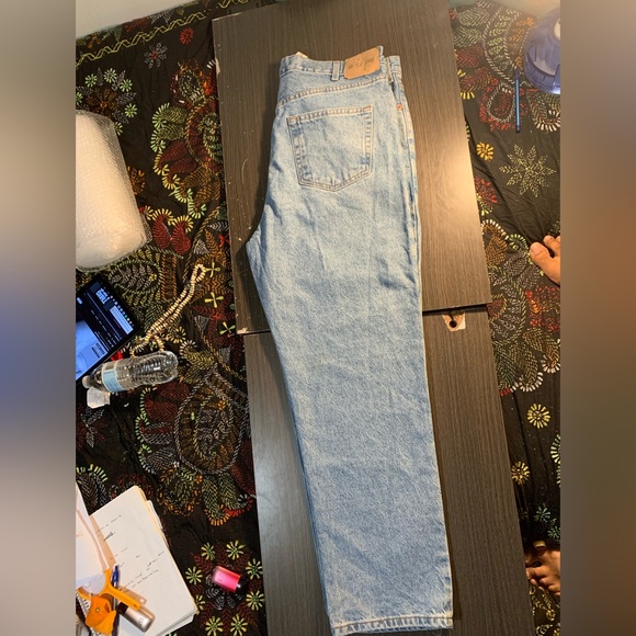 GAP Classic Blue Denim Jeans - Picture 2 of 15